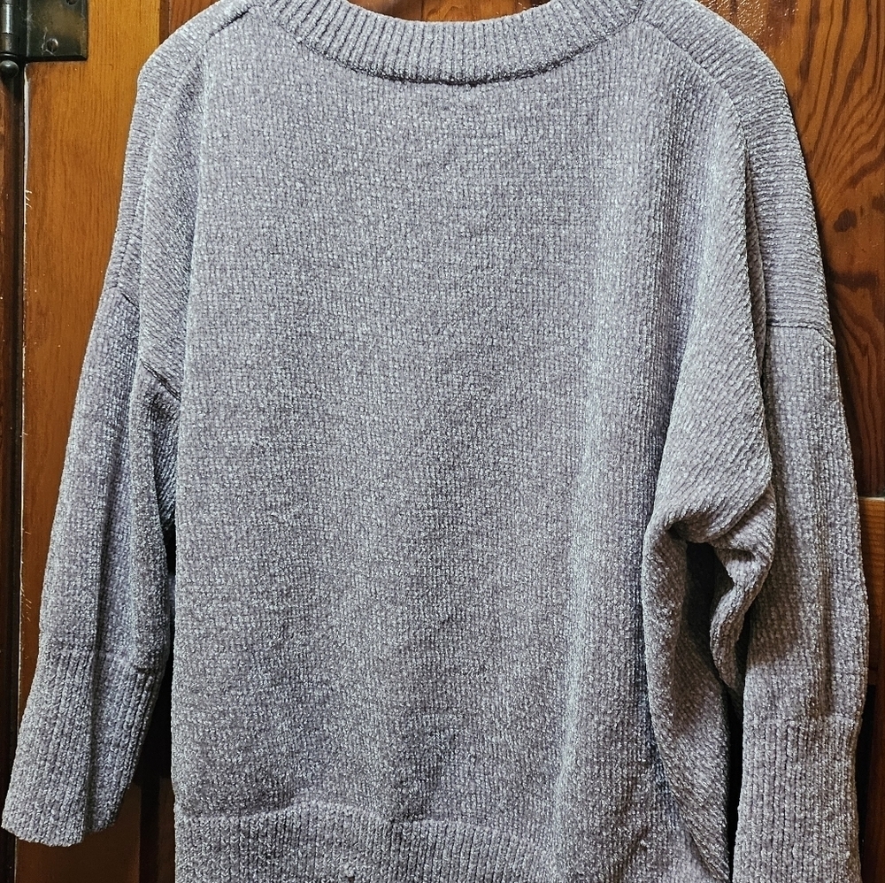 Cozy Miracle USA Chenille Sweater - Size M/L (Oversized Fit) - Picture 3 of 5